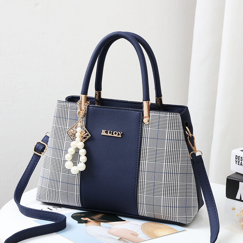 Fashionable Women's Shoulder and Tote Bag 2019
