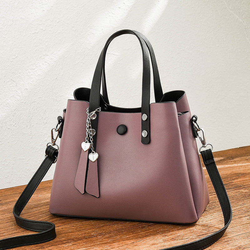 Versatile Fashionable Messenger Bag