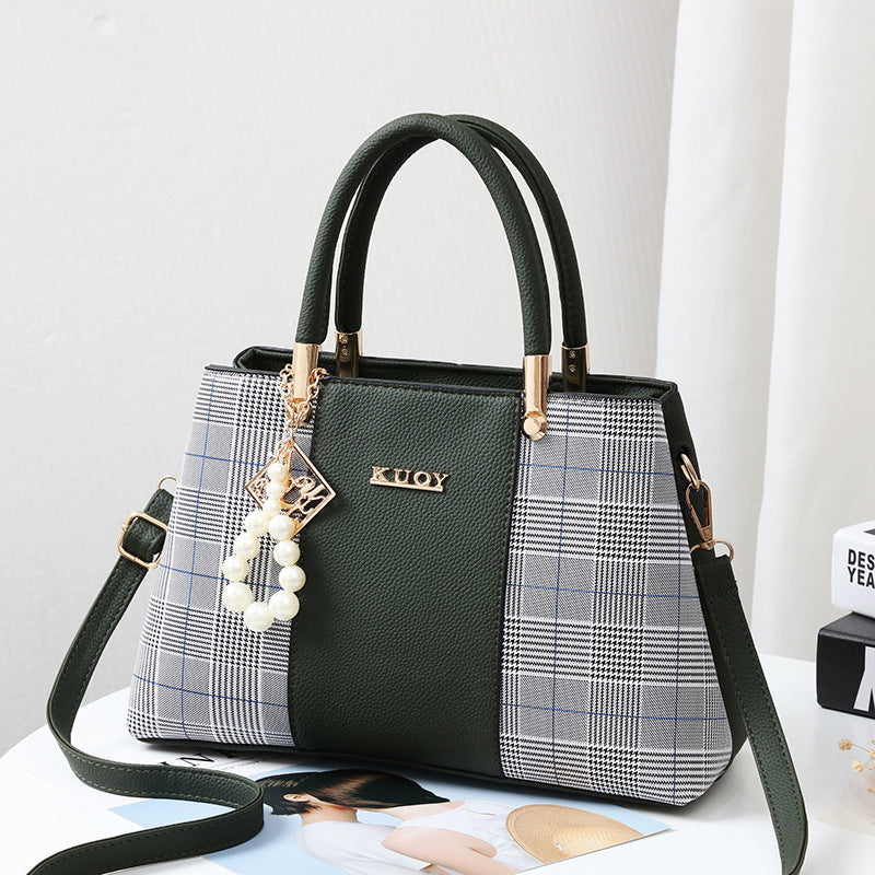 Fashionable Women's Shoulder and Tote Bag 2019